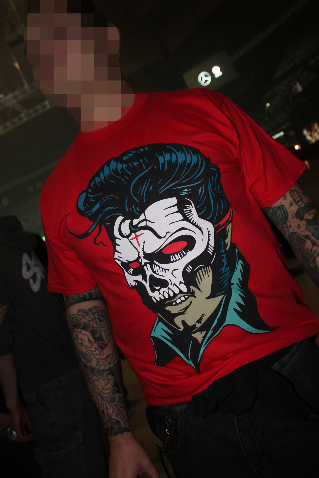 Hellvisback Tee – Red